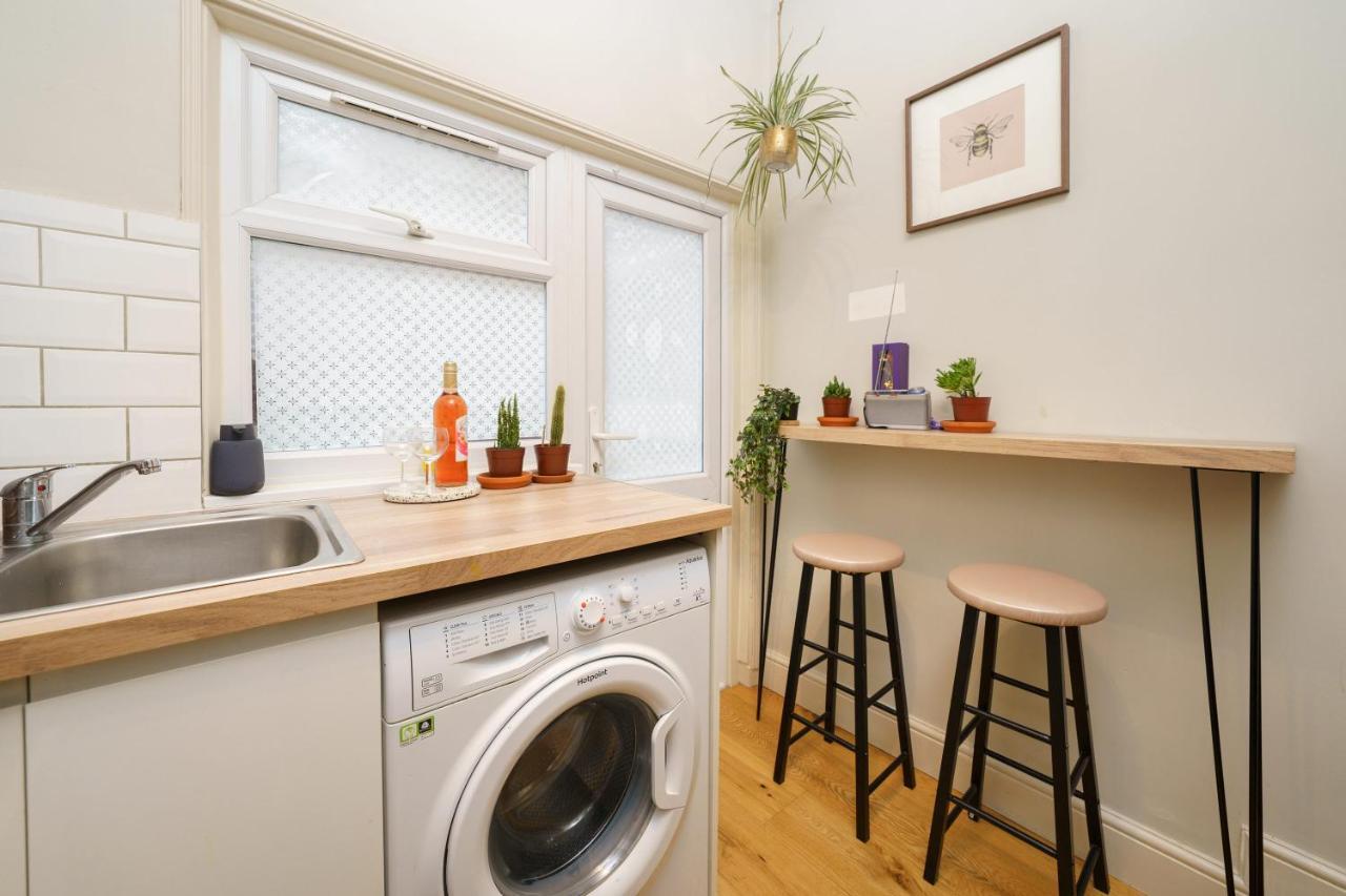 Gorgeous Apartment Wood Green Palmers Green Εξωτερικό φωτογραφία